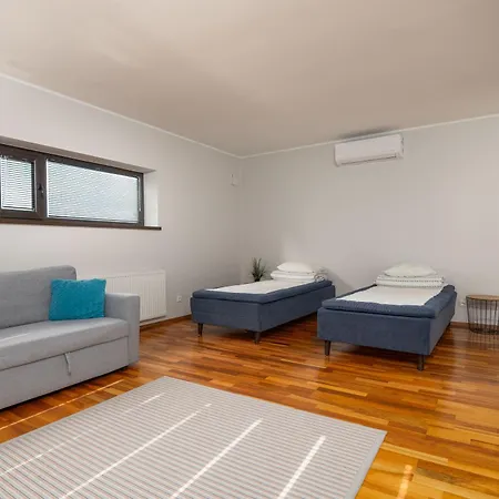 Family House Apartment